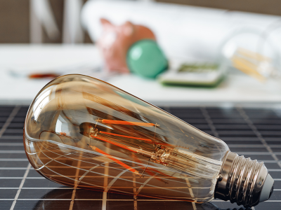 5 estratégias para melhorar a eficiência energética em empresas e indústrias 