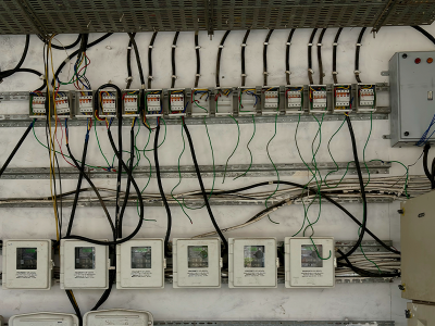 Sinais de que sua instalação elétrica precisa de revisão urgente